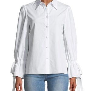 White collared button shirt w/puff sleeve